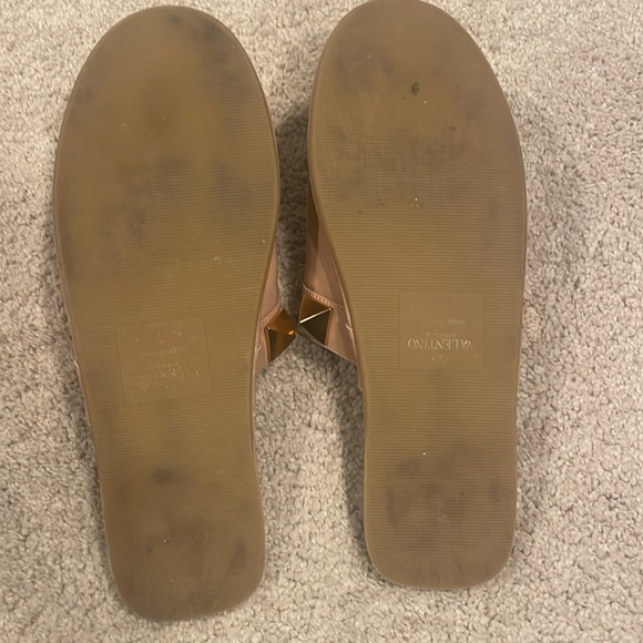 Valentino slides - Picture 2 of 3